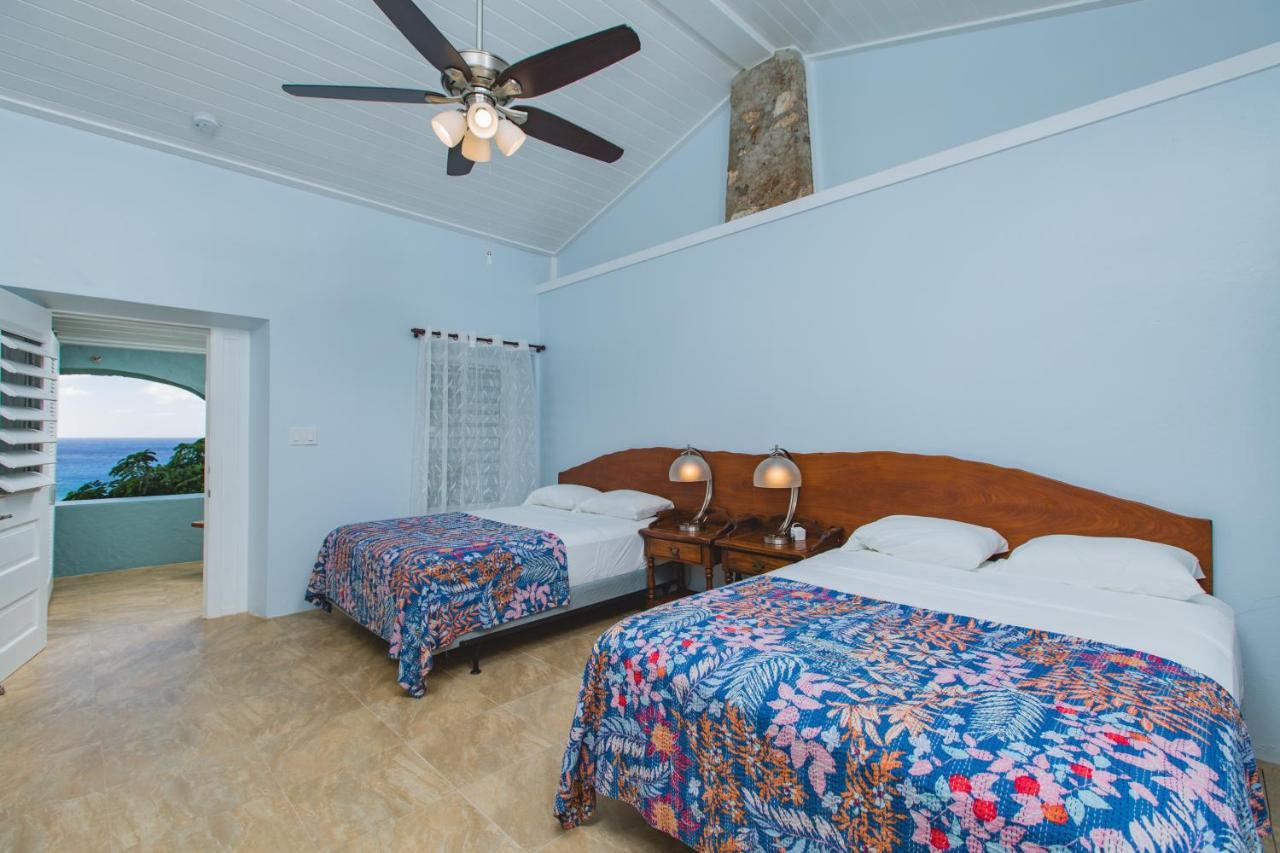 Feather Leaf Inn Frederiksted Екстер'єр фото